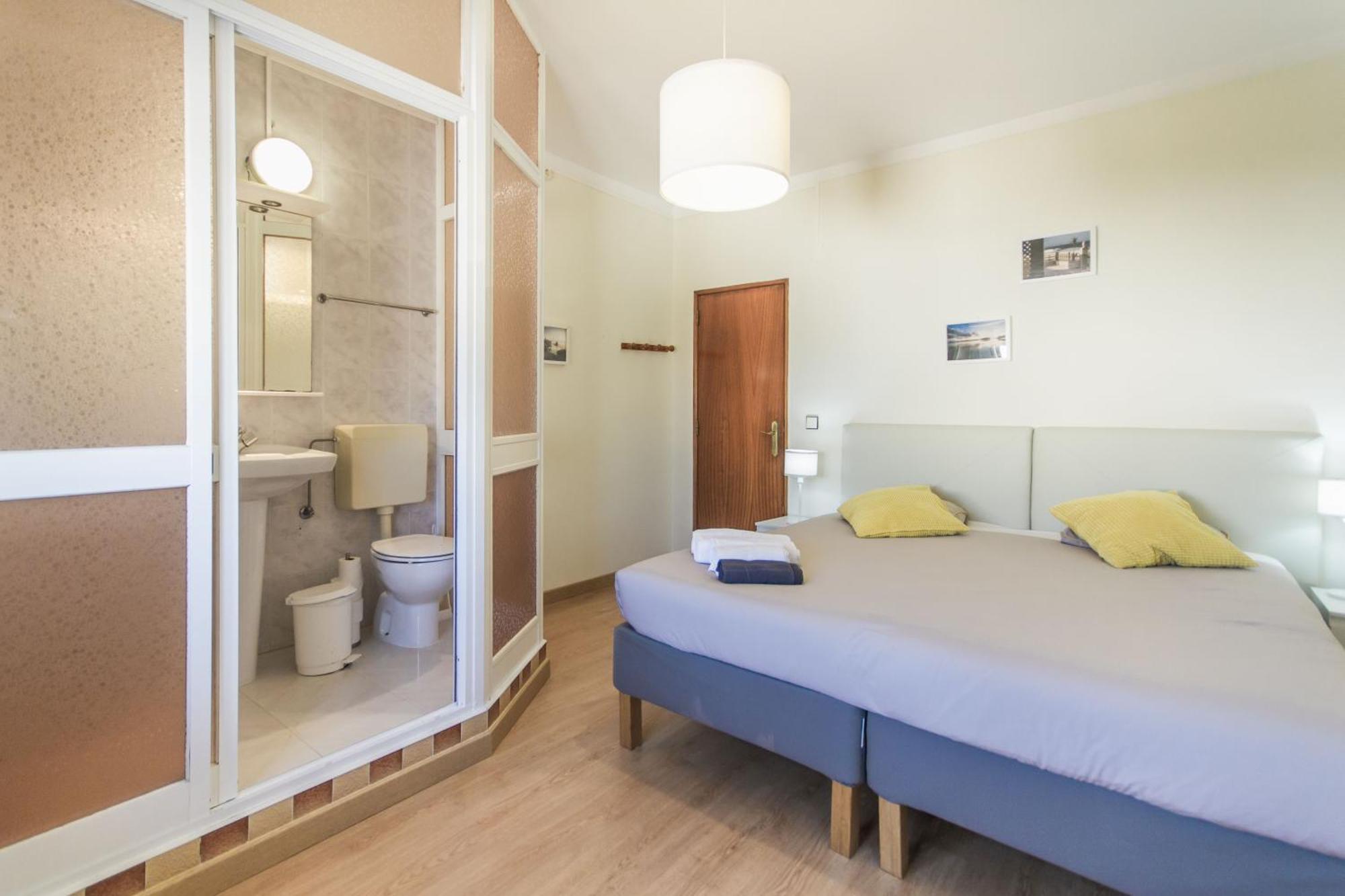 Beach Avenue Apartment Ferrel  Quarto foto
